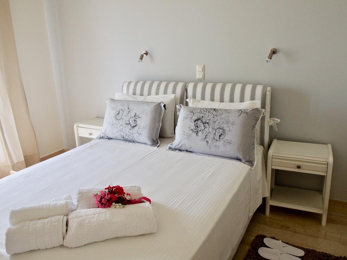 Aparthotel Lena Mare à Chrani Extérieur photo