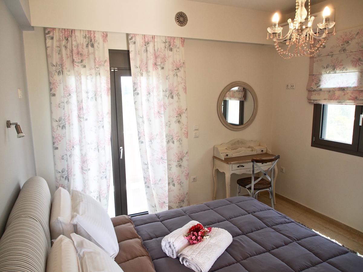 Aparthotel Lena Mare à Chrani Extérieur photo